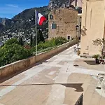 Le Petit Olivier Apartamento