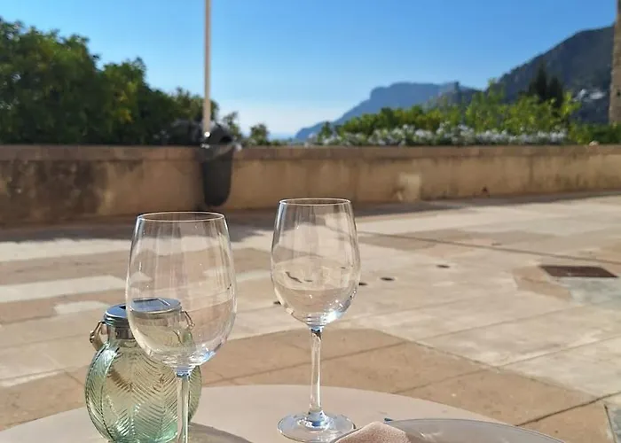Le Petit Olivier * Roquebrune-Cap-Martin